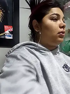 snow belle online show from 09.12.25