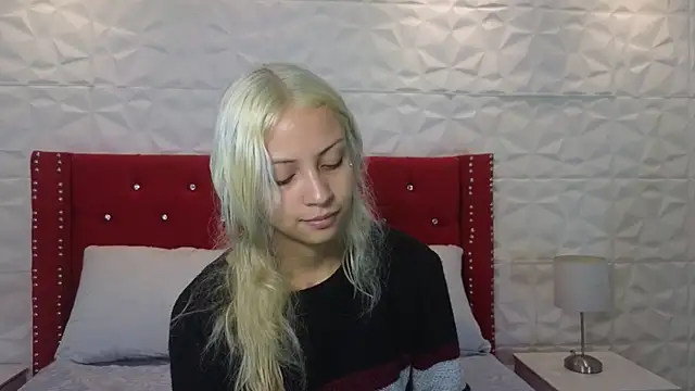 Lucy n pink online show from 12.05.25