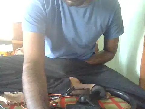 BlackRockPinkHead online show from 10.15.25