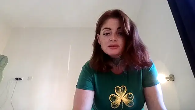 Snapshot of IrishmilfAnna chatting on 09.10.25 IrishmilfAnna online show from 09.10.25