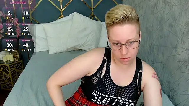 AlexandraGreen online show from 09.14.25