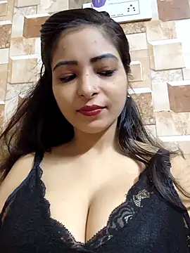 Snapshot of QUEEN-ADITI chatting on 09.13.25 QUEEN-ADITI online show from 09.13.25