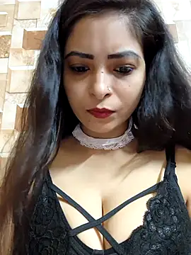 Snapshot of QUEEN-ADITI chatting on 09.26.25 QUEEN-ADITI online show from 09.26.25