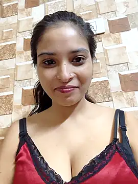 Snapshot of QUEEN-ADITI chatting on 10.13.25 QUEEN-ADITI online show from 10.13.25