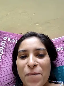 Snapshot of QUEEN-ADITI chatting on 10.13.25 QUEEN-ADITI online show from 10.13.25