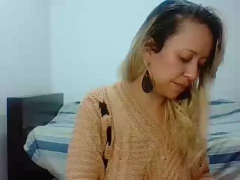 leah susman online show from 10.25.25