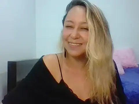 leah susman online show from 11.20.25