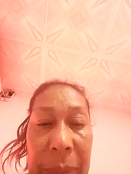 Naomi-Mature online show from 10.12.25