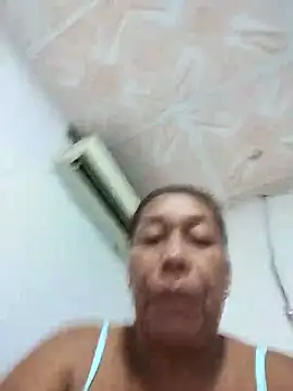 Naomi-Mature online show from 12.04.25