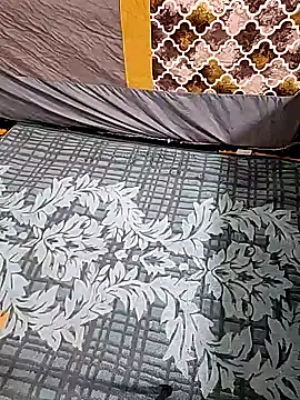 Snapshot of rachid_bn chatting on 11.17.25 rachid bn online show from 11.17.25