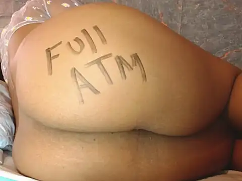 Snapshot of Messy-diana21 chatting on 10.23.25 Messy-diana21 online show from 10.23.25