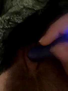 Snapshot of Mellywelly chatting on 09.17.25 Mellywelly online show from 09.17.25