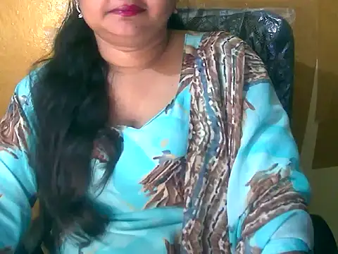 Snapshot of Saniya_K chatting on 10.15.25 Saniya K online show from 10.15.25