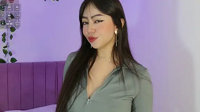 VioletBlacke  online show from 10.16.25