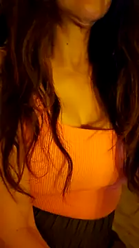 Snapshot of LeemaBean chatting on 10.01.25 LeemaBean online show from 10.01.25