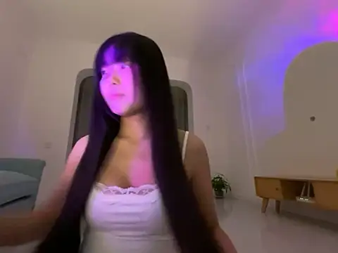 Snapshot of 77momomo chatting on 10.14.25 77momomo online show from 10.14.25