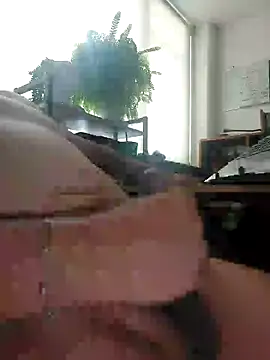 Snapshot of exhibimex chatting on 09.18.25 exhibimex online show from 09.18.25