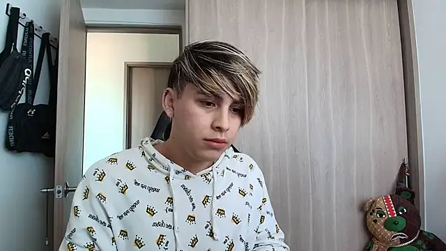 brunothompson3 online show from 09.21.25