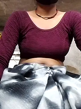 Snapshot of Hut_rotu_cute chatting on 09.10.25 Hut rotu cute online show from 09.10.25