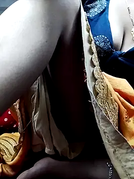 Snapshot of Hut_rotu_cute chatting on 12.03.25 Hut rotu cute online show from 12.03.25