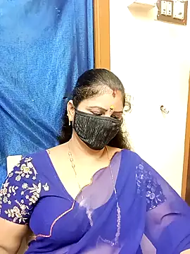 Snapshot of sushma26 chatting on 10.19.25 sushma26 online show from 10.19.25