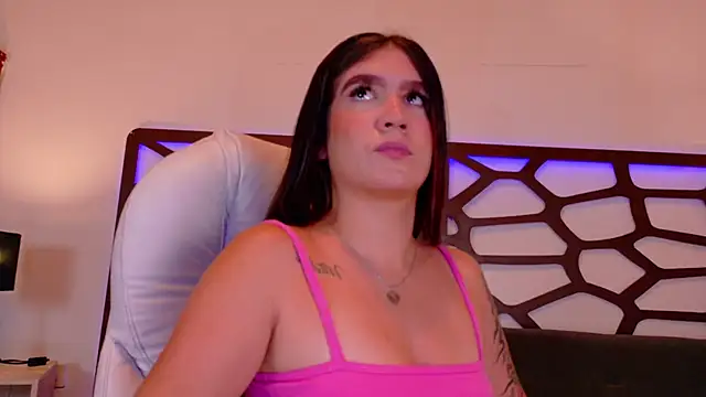 kloe bella online show from 11.15.25