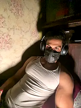 Snapshot of fitxrs chatting on 09.25.25 fitxrs online show from 09.25.25