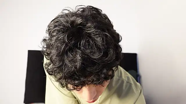 Snapshot of alexmark_ chatting on 09.19.25 alexmark online show from 09.19.25