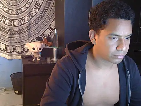 latinboybigdick online show from 09.08.25