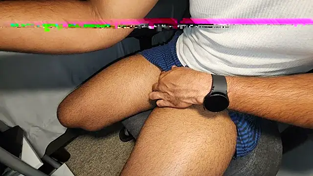 Snapshot of catt18 chatting on 09.19.25 catt18 online show from 09.19.25