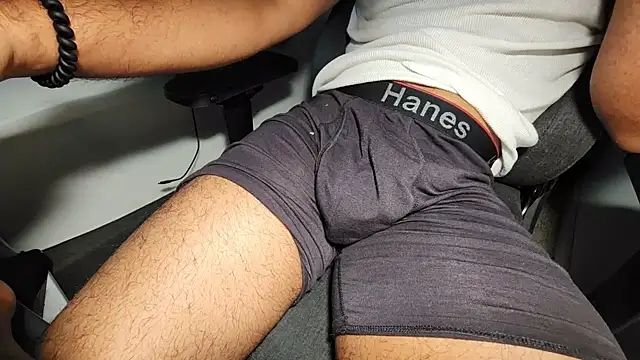 Snapshot of catt18 chatting on 10.12.25 catt18 online show from 10.12.25