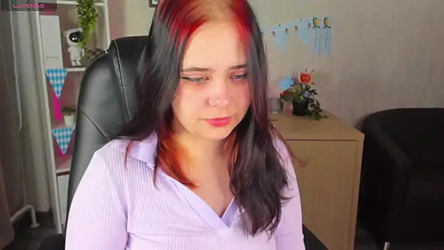 Alis Platt online show from 10.14.25