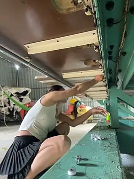 Snapshot of han-cute chatting on 09.19.25 han-cute online show from 09.19.25