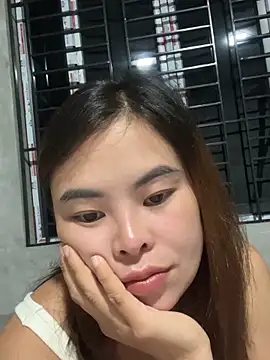 Snapshot of han-cute chatting on 09.26.25 han-cute online show from 09.26.25