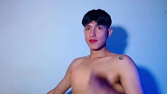 rowanbigboy23 online show from 11.16.25