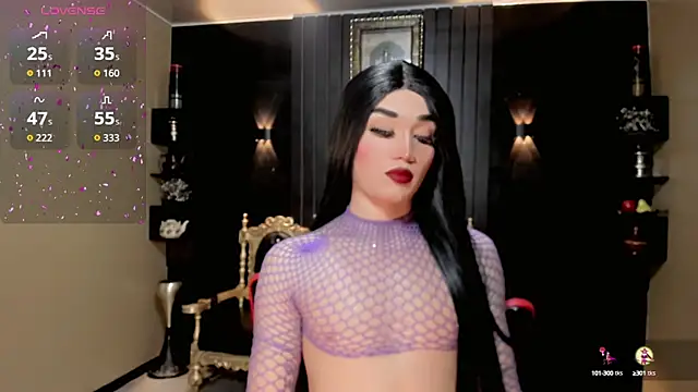 Madiso Santiel online show from 10.08.25