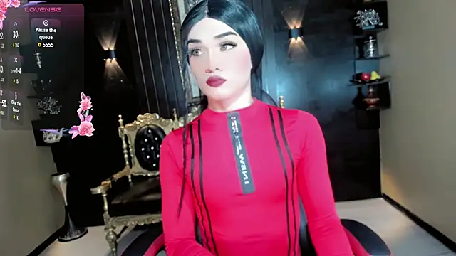 Madiso Santiel online show from 10.13.25