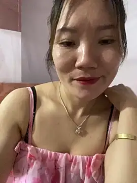 Snapshot of Pyy07 chatting on 11.12.25 Pyy07 online show from 11.12.25