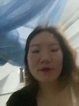 Snapshot of Pyy07 chatting on 11.14.25 Pyy07 online show from 11.14.25