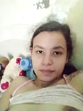 Snapshot of marisolcardona chatting on 10.11.25 marisolcardona online show from 10.11.25