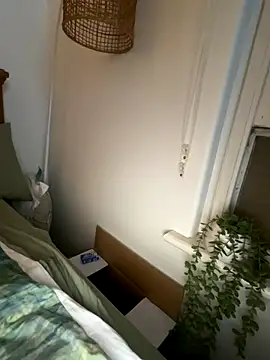 Snapshot of Stelan690 chatting on 09.22.25 Stelan690 online show from 09.22.25