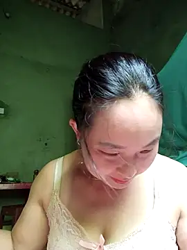 suki-lady online show from 09.12.25