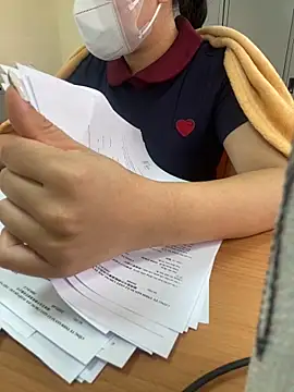 Snapshot of ThuPhuong-Tr chatting on 10.09.25 ThuPhuong-Tr online show from 10.09.25