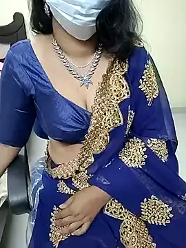 Snapshot of tamilmaha12 chatting on 10.27.25 tamilmaha12 online show from 10.27.25