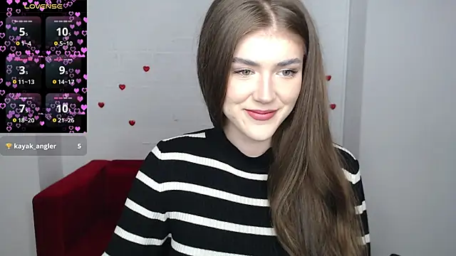 VictiriaDax online show from 10.13.25