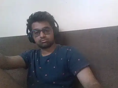Snapshot of GOJO_1 chatting on 09.24.25 GOJO 1 online show from 09.24.25
