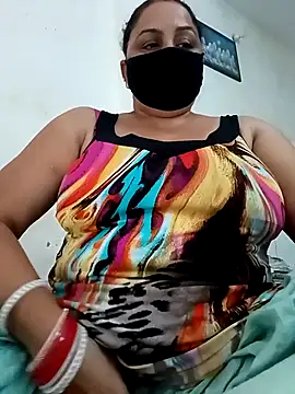 Snapshot of Rakhi_sawant143 chatting on 09.29.25 Rakhi sawant143 online show from 09.29.25