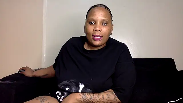 Snapshot of Judylicius chatting on 09.11.25 Judylicius online show from 09.11.25