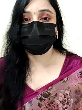 Snapshot of Monica_cams chatting on 09.18.25 Monica cams online show from 09.18.25