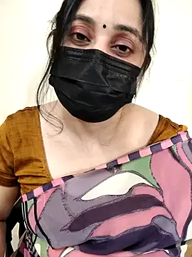 Snapshot of Monica_cams chatting on 09.20.25 Monica cams online show from 09.20.25